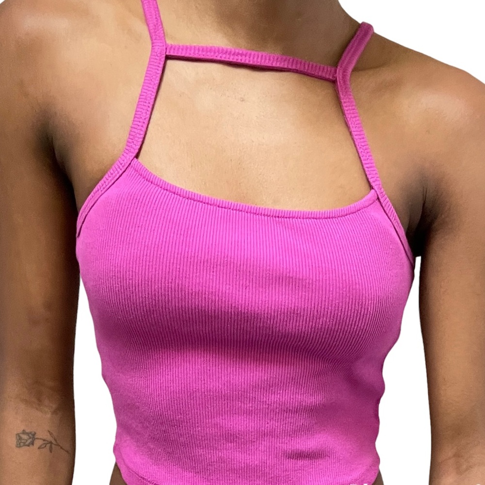 ✧･ﾟ: *✧･ﾟ:* CUT OUT DETAIL TANK TOP ✧･ﾟ: *✧･ﾟ:*